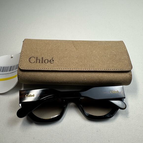 Chloe GAYIA Sunglasses with Tan Case EUC with Case and Cloth - Picture 2 of 7